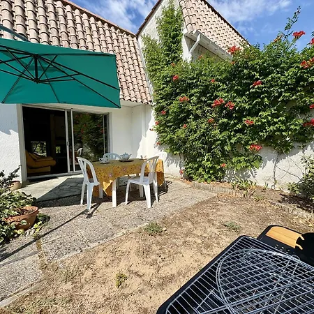 Charmante Maison 6 Pers. Acces Foret, 600m Plage, Animaux Admis - Fr-1-323-582