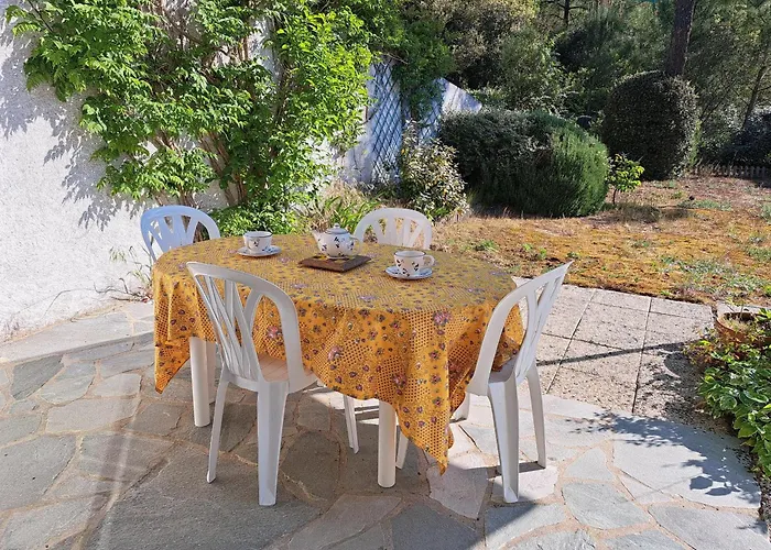 Charmante Maison 6 Pers. Acces Foret, 600m Plage, Animaux Admis - Fr-1-323-582 *